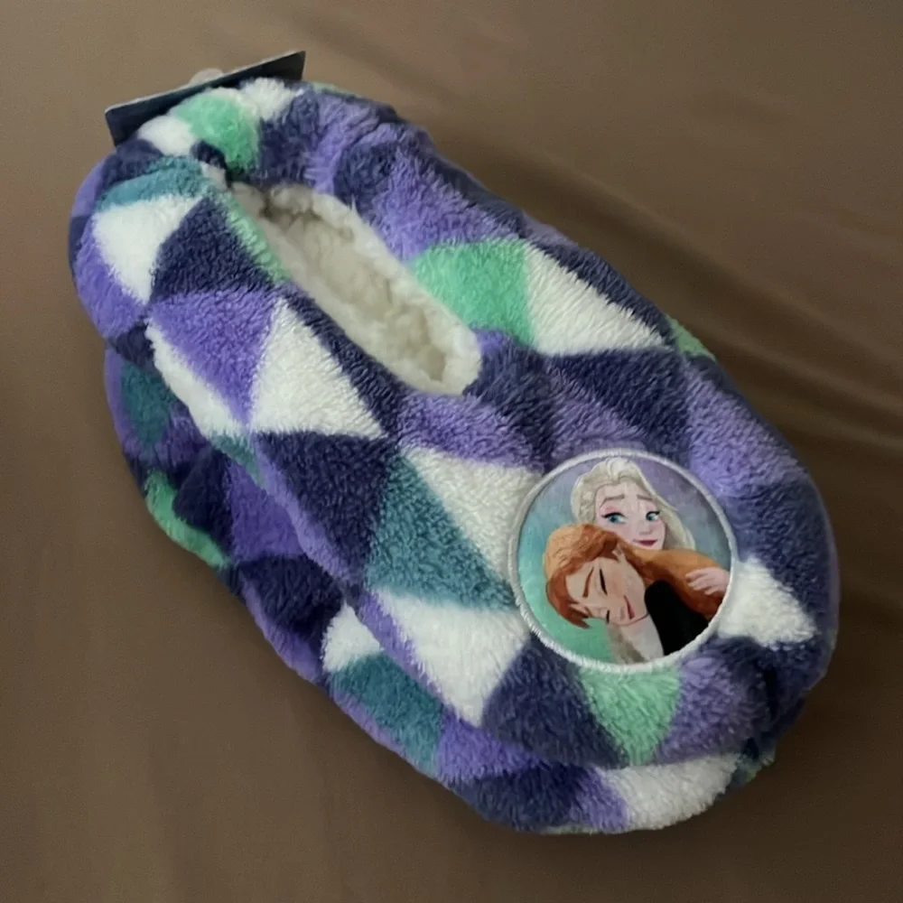 NEW Frozen II Slipper Socks by Snuggle Toes